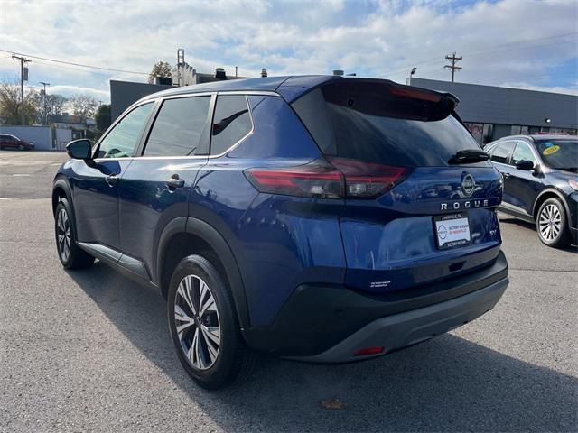 2022 nissan rogue sv