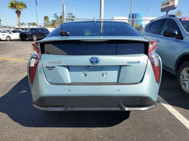 2017 toyota prius three touring