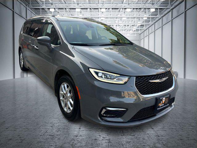 2022 chrysler pacifica touring l