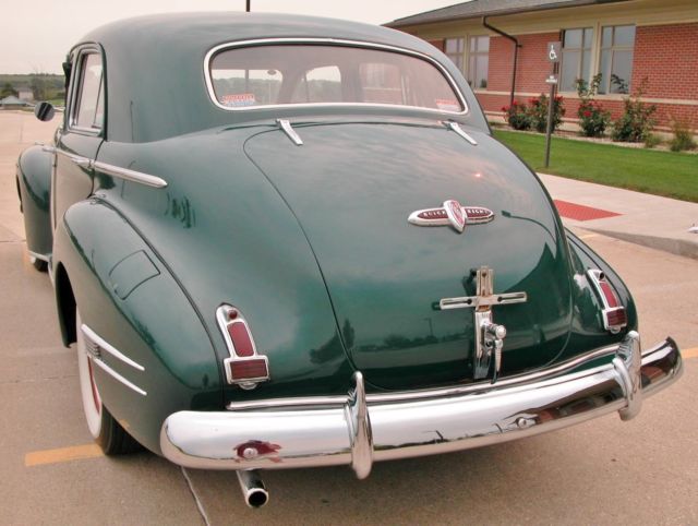 1941 buick roadmaster *excellent condition* has the rare dual carburator