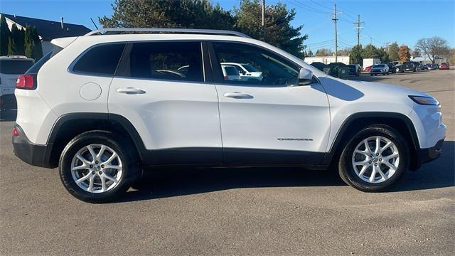2016 jeep cherokee latitude