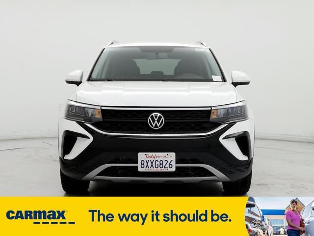 2022 volkswagen taos se
