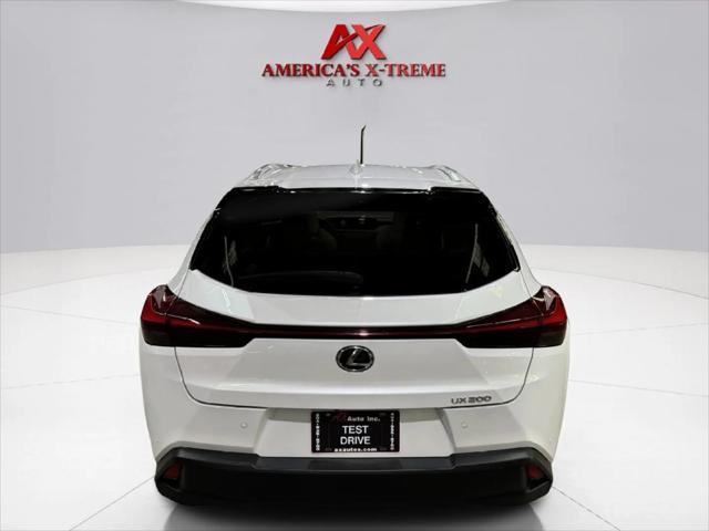2022 lexus ux 200 base