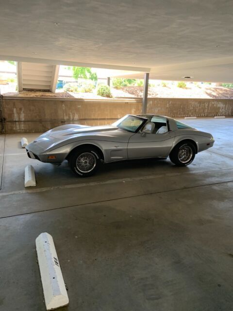 1978 corvette 25th silver anniversary edition