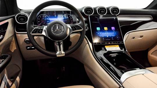 2025 Mercedes-Benz GLC