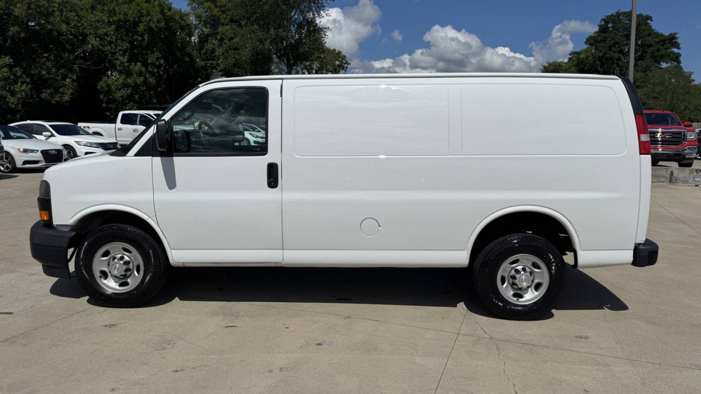 2018 chevrolet express 2500