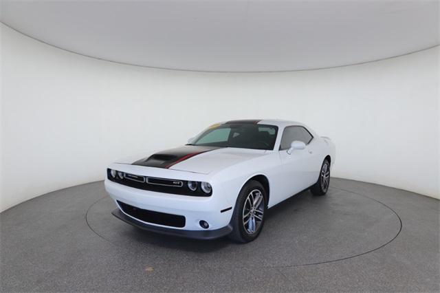 2019 dodge challenger gt