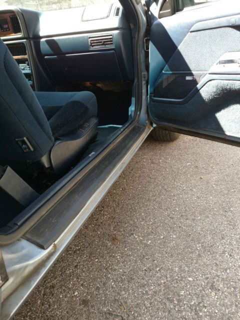 rare find mint 1988 mercury cougar 5.0 efi v-8 302 cu/in