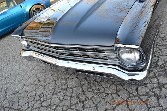 1967 nova with ss trim 350 auto buckets solid beautiful tuxedo black very sharp