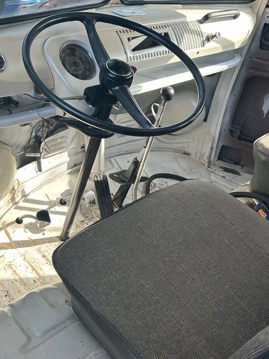 1967 volkswagen transporter grey camper