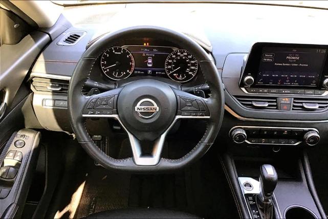 2022 nissan altima 2.0 sr