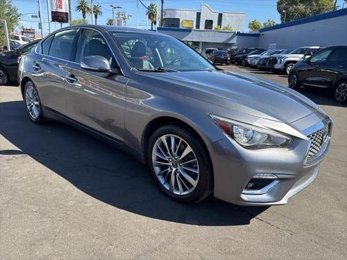 2018 infiniti q50