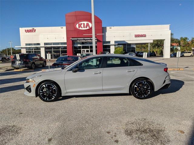 2022 kia k5 gt-line