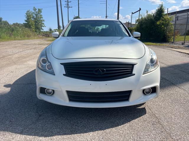 2013 infiniti g37x base