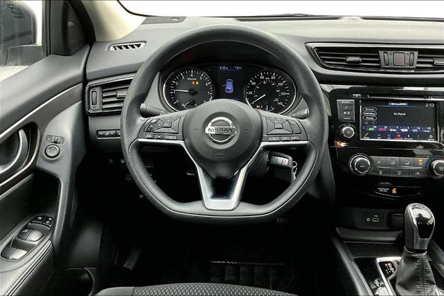 2020 nissan rogue sport s