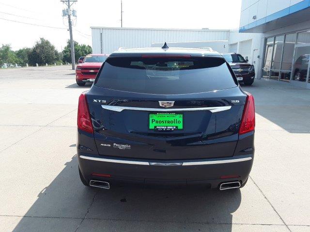 2017 cadillac xt5 luxury awd luxury 4dr suv for sale in broadland, south dakota