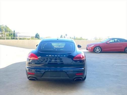 2014 porsche panamera