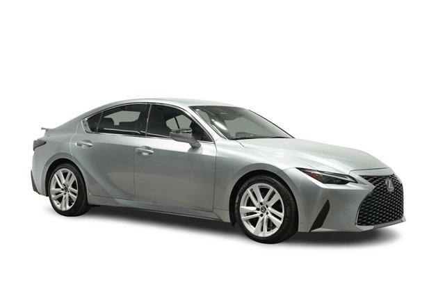 2021 lexus is 300 base