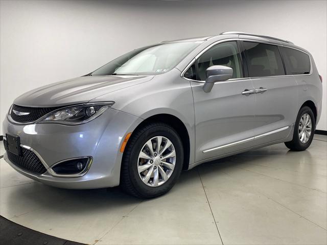 2018 chrysler pacifica touring-l