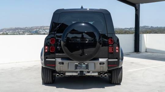 2025 Land Rover Defender