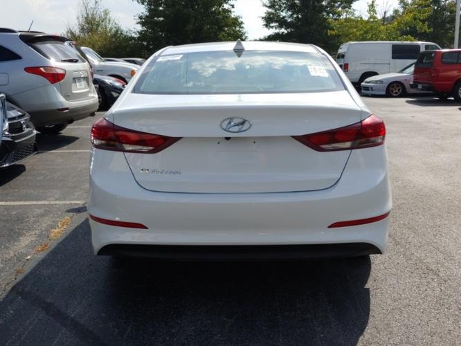 used 2017 hyundai elantra se bloomington, in 47403 for sale in bloomington, indiana