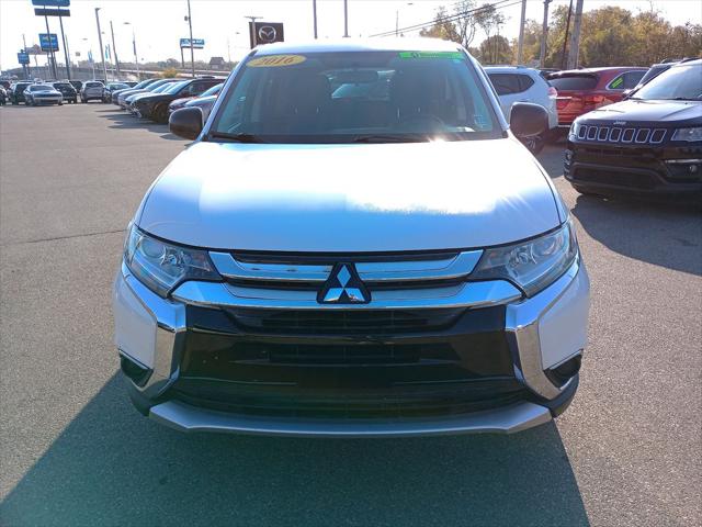 2016 mitsubishi outlander es