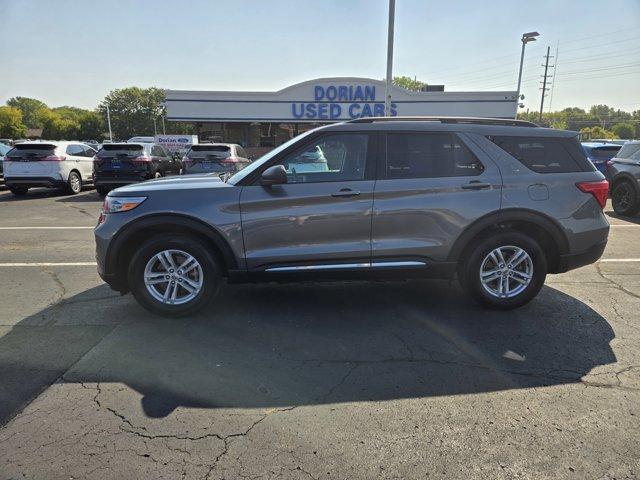 2021 ford explorer xlt