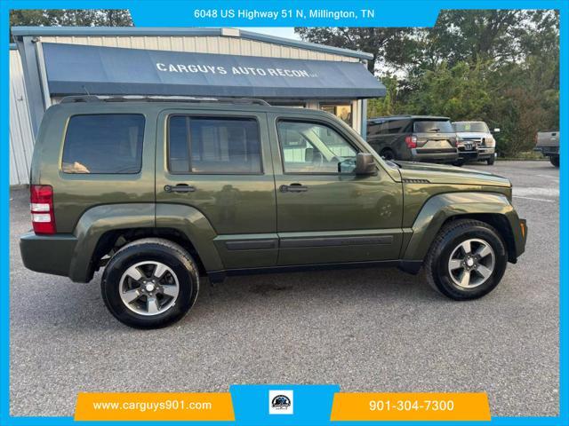 2008 jeep liberty sport