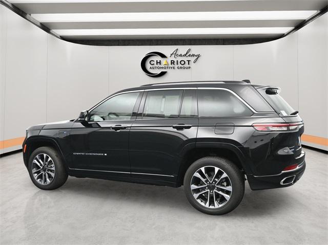 2023 jeep grand cherokee overland