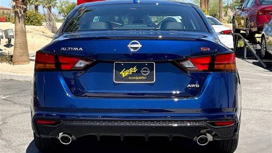 2024 Nissan Altima