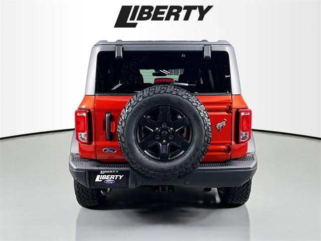 2023 ford bronco black diamond