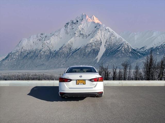 2022 nissan altima sr intelligent awd