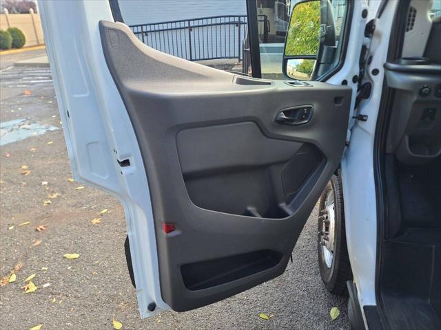 2021 ford transit-350 base