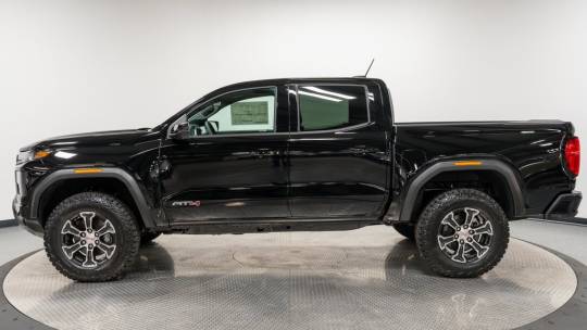 2024 GMC Canyon