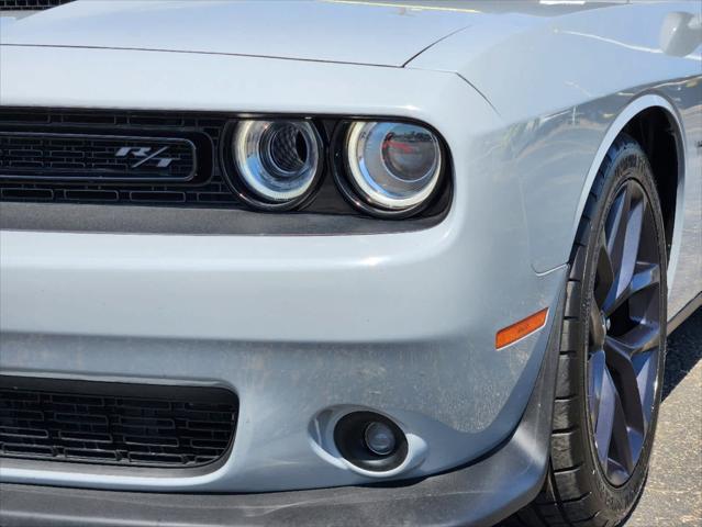 2022 dodge challenger r/t