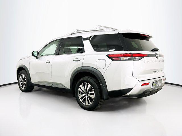 2023 nissan pathfinder sl 4wd