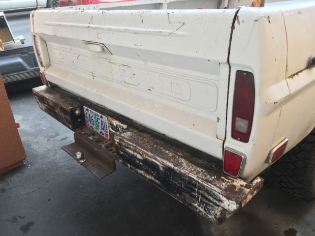 1967 ford f-250 highboy 390 v8