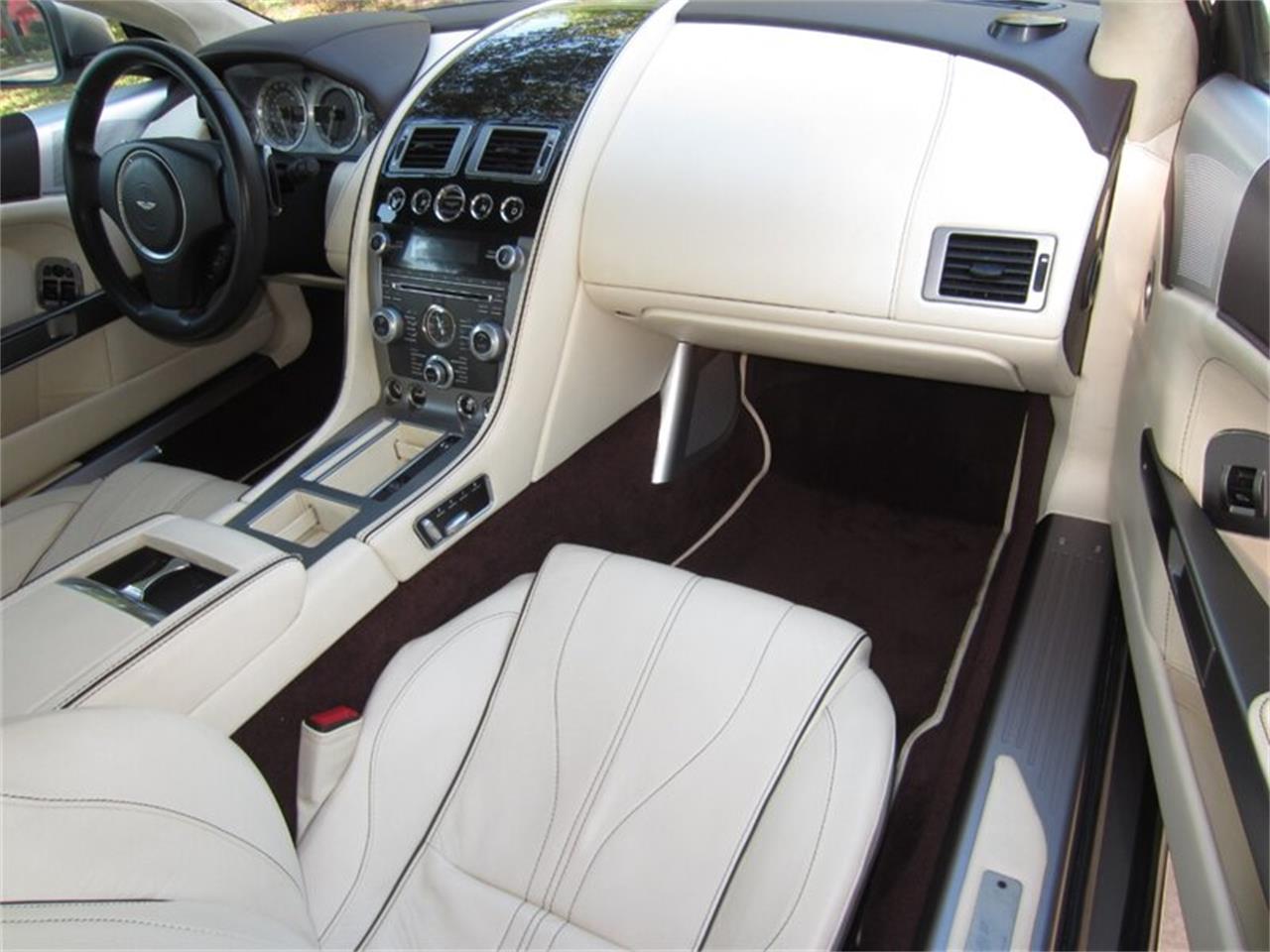 2012 aston martin virage