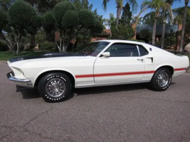1969 ford mustang fastback mach 1 show winner beautiful resto mod look!