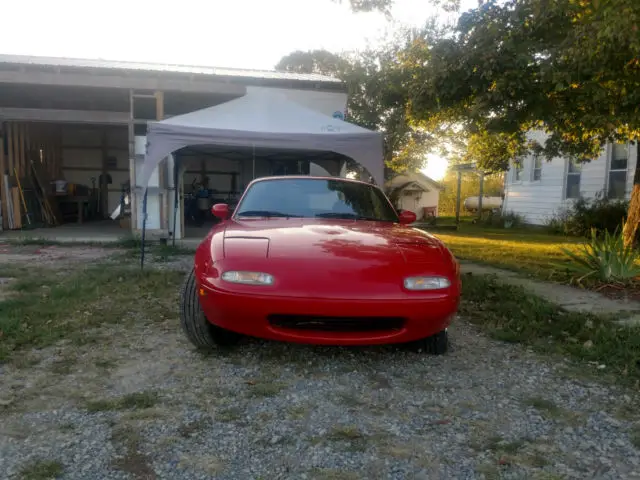 1990 mazda mx-5 miata convertible red with black softtop