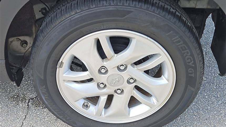 2023 hyundai venue se