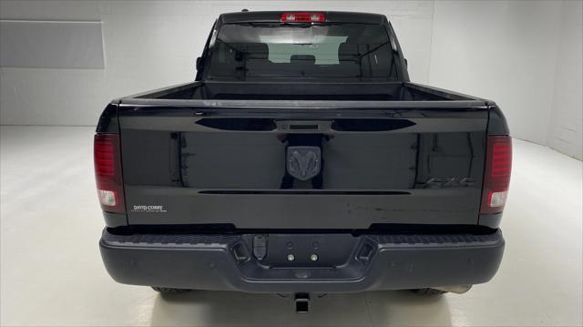 2022 ram 1500 classic warlock quad cab 4x4 6'4' box