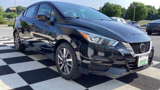 2021 nissan versa sv