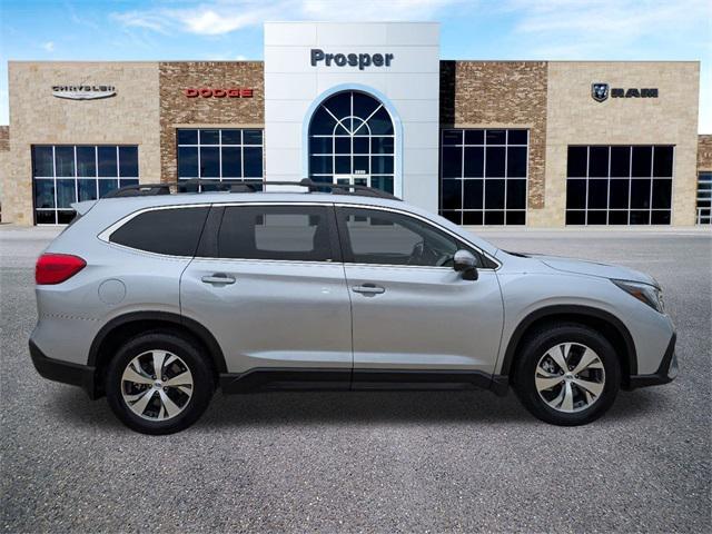 2023 subaru ascent premium 8-passenger