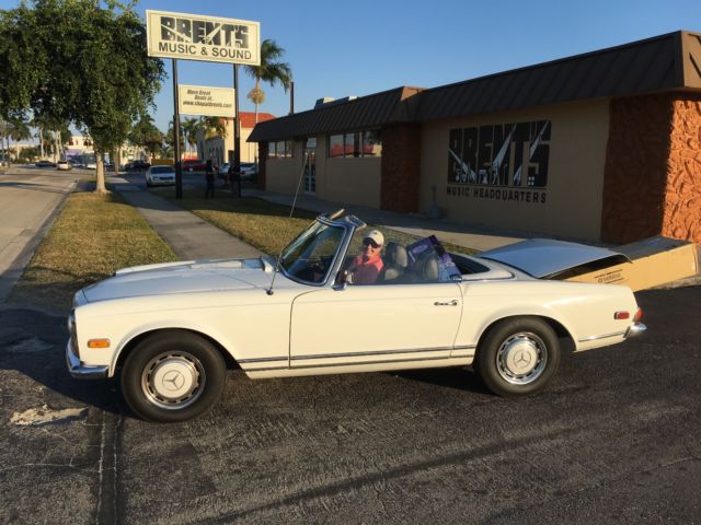 1969 mercedes-benz 280sl silkie smooth 4 speed manual transmision with both tops