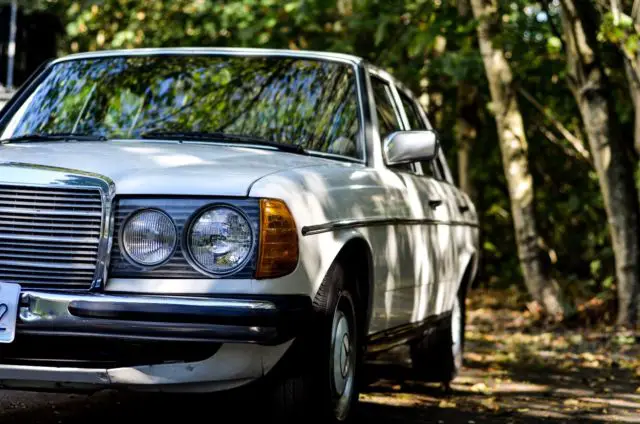 1984 mercedes-benz 240d