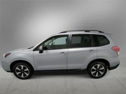 2018 subaru forester 2.5i premium in farmington, michigan