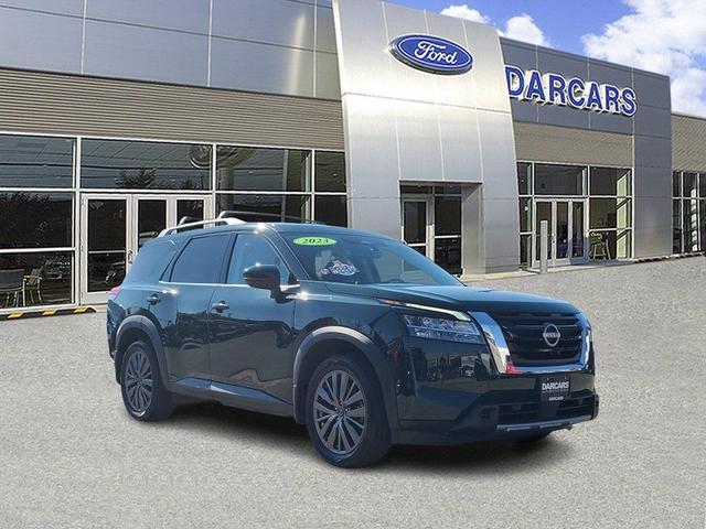 2023 nissan pathfinder sl