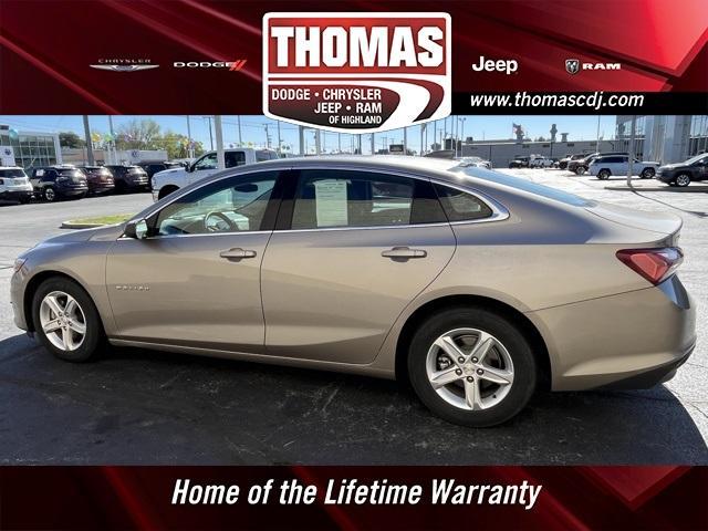2022 chevrolet malibu lt