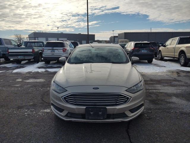 2018 ford fusion se
